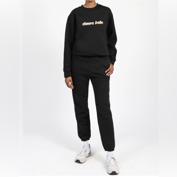 (#81)BRUNETTE THE LABEL "Cheers Babe" Core Crew - Picture 3 of 5